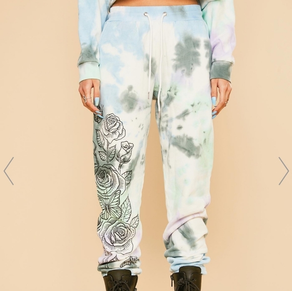 Dolls Kill Pants - Gorgeous Tye Dye SweatPants 😍 NWT